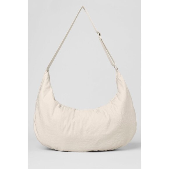 Alo Om The Go Gym Sling Bag Bone Cream Nude Large Weekend Shoulder Purse Tote - Picture 2 of 16